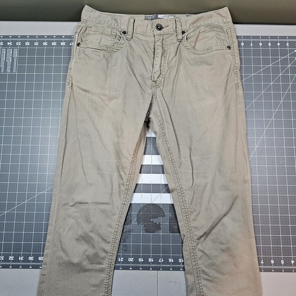 BKE Jake Jeans 32Rx32 Buckle Light Gray Slim Straight Biker Stretch Preppy